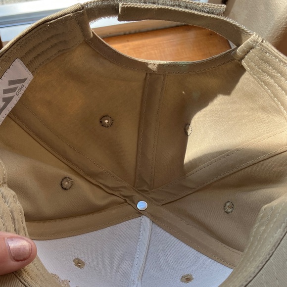 NWOT Baseball Cap - Picture 5 of 6